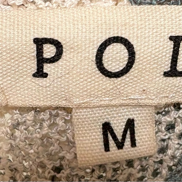 POL Oversized Butterfly Pullover Sweater - Picture 4 of 4